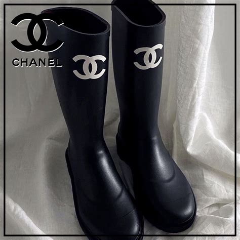 Boots Chanel pour Femme .